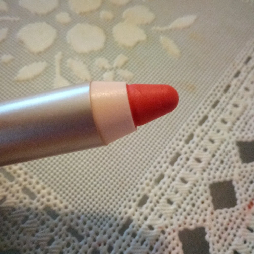 🆕 Jane Iredale PlayOn® Lip Crayon, Saucy, NWOB